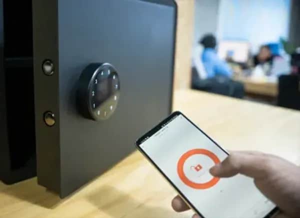 SmartSafe Tresor mit Bluetooth und Fernprogrammierung
