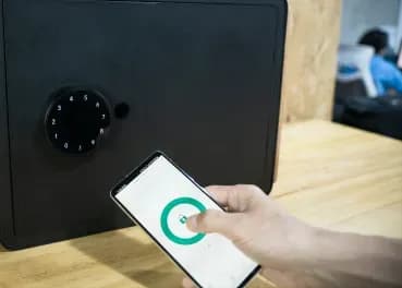 SmartSafe Tresor mit Bluetooth und Fernprogrammierung