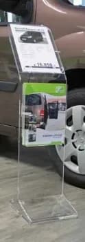 Prospektständer mit A4 Prospekttasche